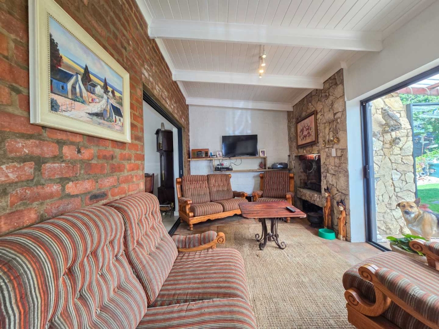 3 Bedroom Property for Sale in Stilbaai Wes Western Cape